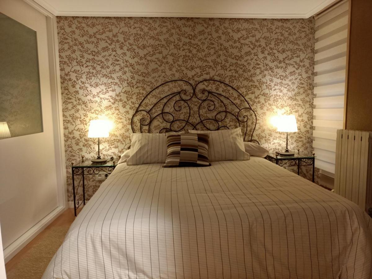 Apartamento Turístico Santiago Logrono Luaran gambar
