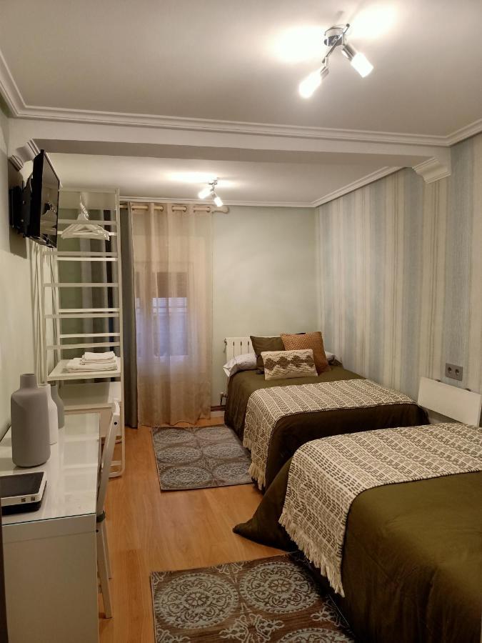 Apartamento Turístico Santiago Logrono Luaran gambar